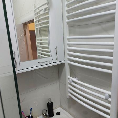 Apartman Mikikiki Белград Екстериор снимка