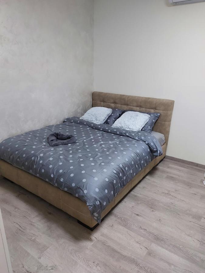 Apartman Mikikiki Белград Екстериор снимка