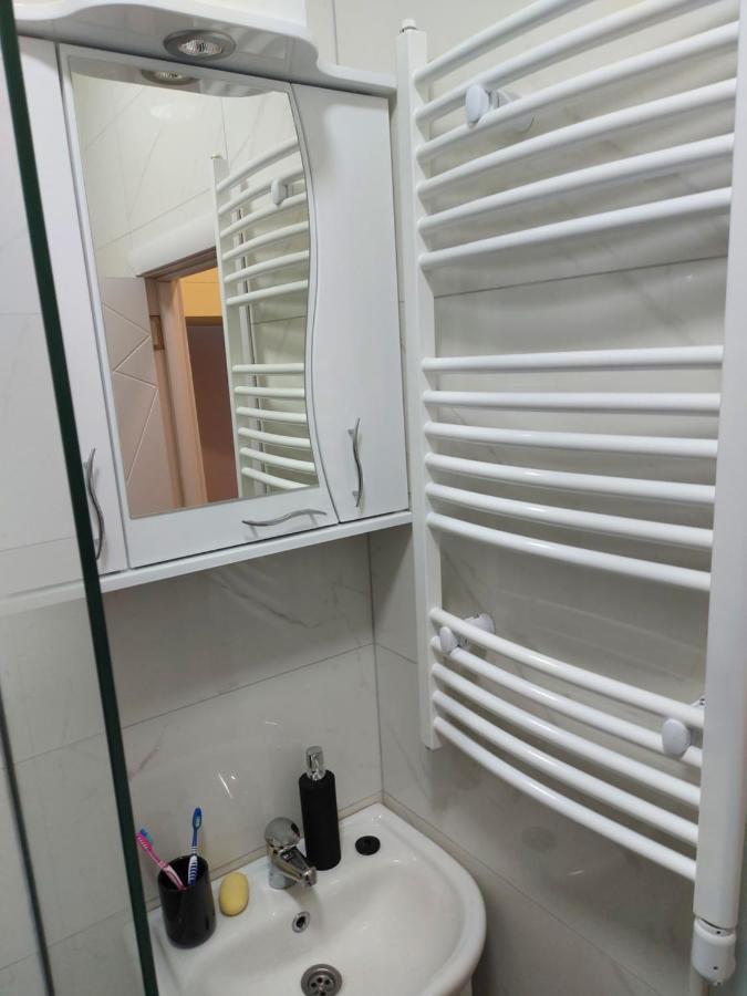 Apartman Mikikiki Белград Екстериор снимка