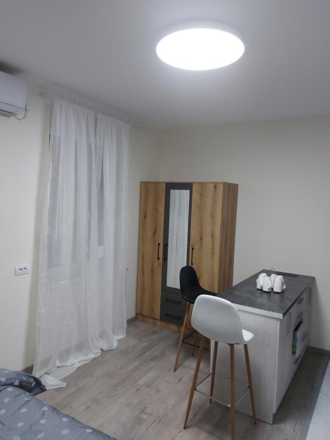 Apartman Mikikiki Белград Екстериор снимка