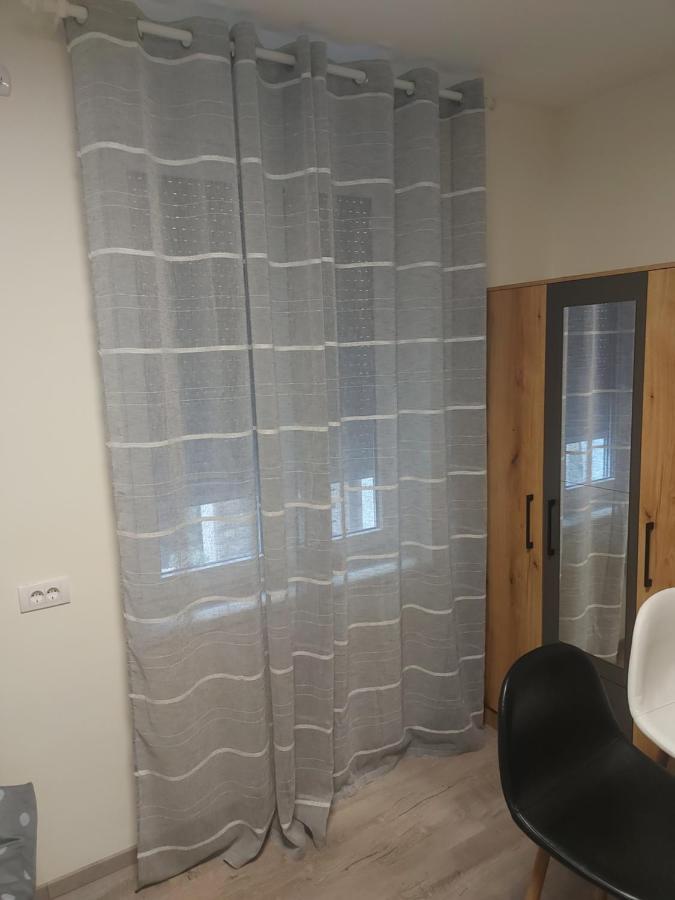 Apartman Mikikiki Белград Екстериор снимка